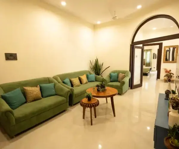 Arbour suites 2 - Living room